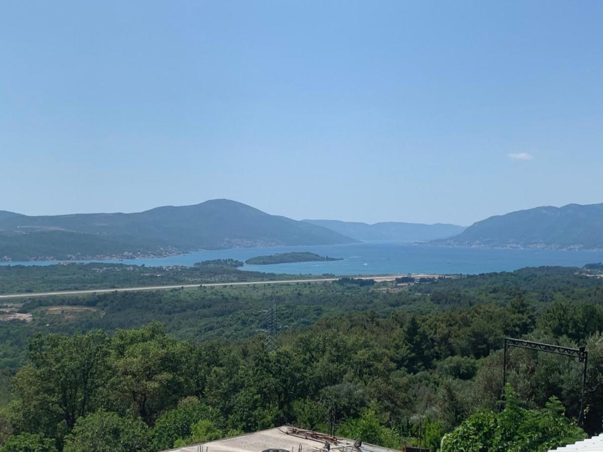 Ostojic Lux Apartman Apartment Kotor Bagian luar foto