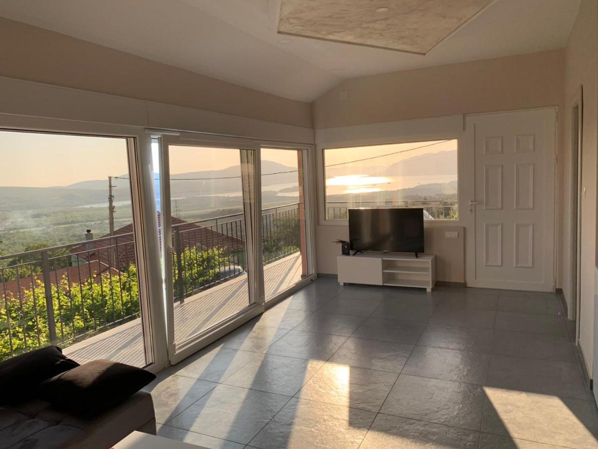 Ostojic Lux Apartman Apartment Kotor Bagian luar foto