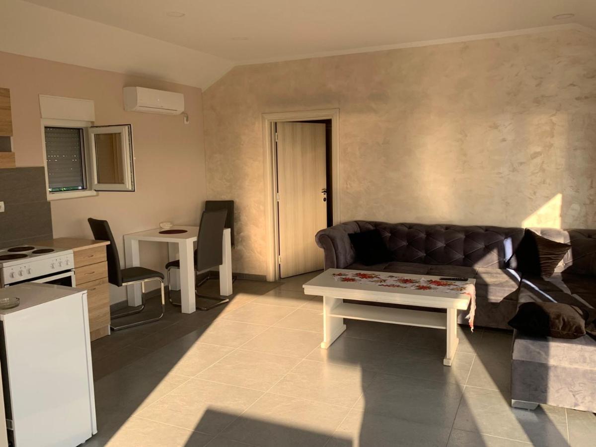 Ostojic Lux Apartman Apartment Kotor Bagian luar foto